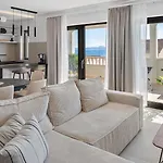 Lägenhet New! Luxury With Jacuzzi 20 Near The Sea Duće