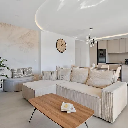 New! Luxury With Jacuzzi 20 Near The Sea * Duće