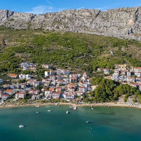 New! Luxury With Jacuzzi 20 Near The Sea Apartment Duće