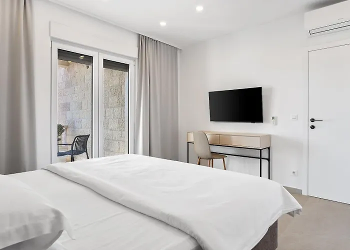 New! Luxury With Jacuzzi 20 Near The Sea * Duće
