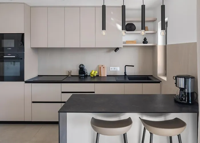 New! Luxury With Jacuzzi 20 Near The Sea Duće
