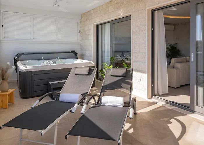 Apartment New! Luxury With Jacuzzi 20 Near The Sea *